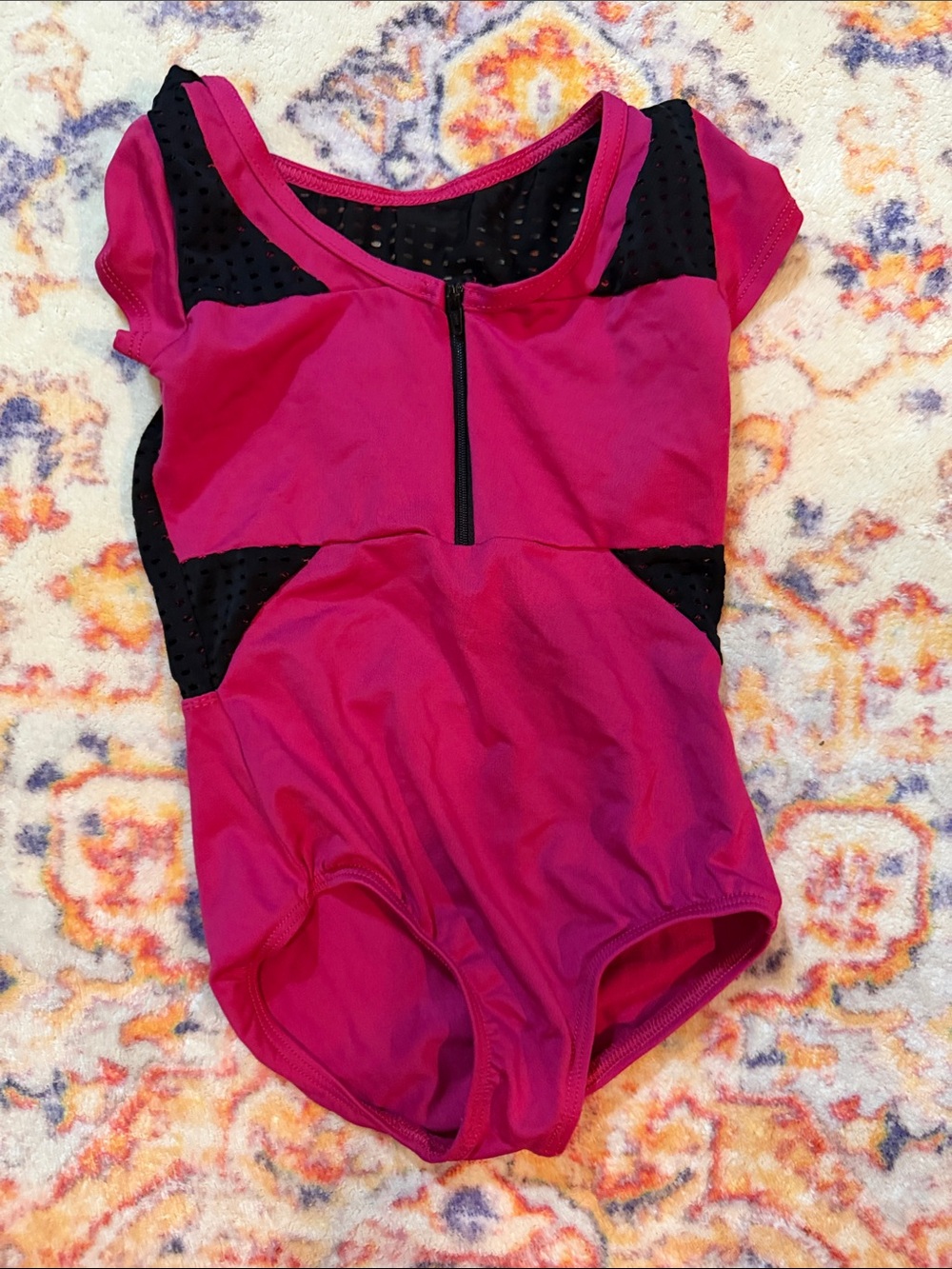Kids Pink Short Sleeve motion wear dance leotard.